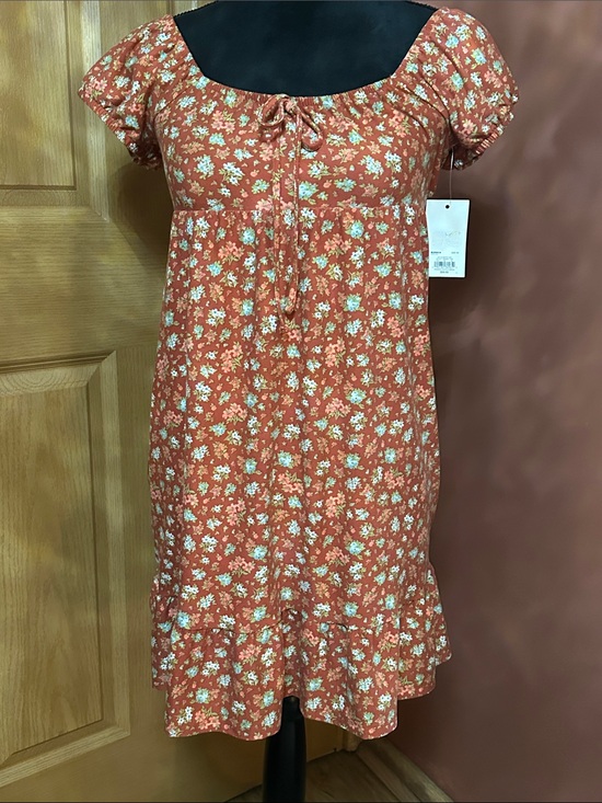 SO Dresses & Skirts - SO Rust Floral Short-Sleeve Babydoll Dress
